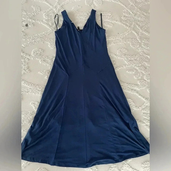 Banana Republic Sleeveless Drop-Waist Midi Dress - Picture 3 of 8